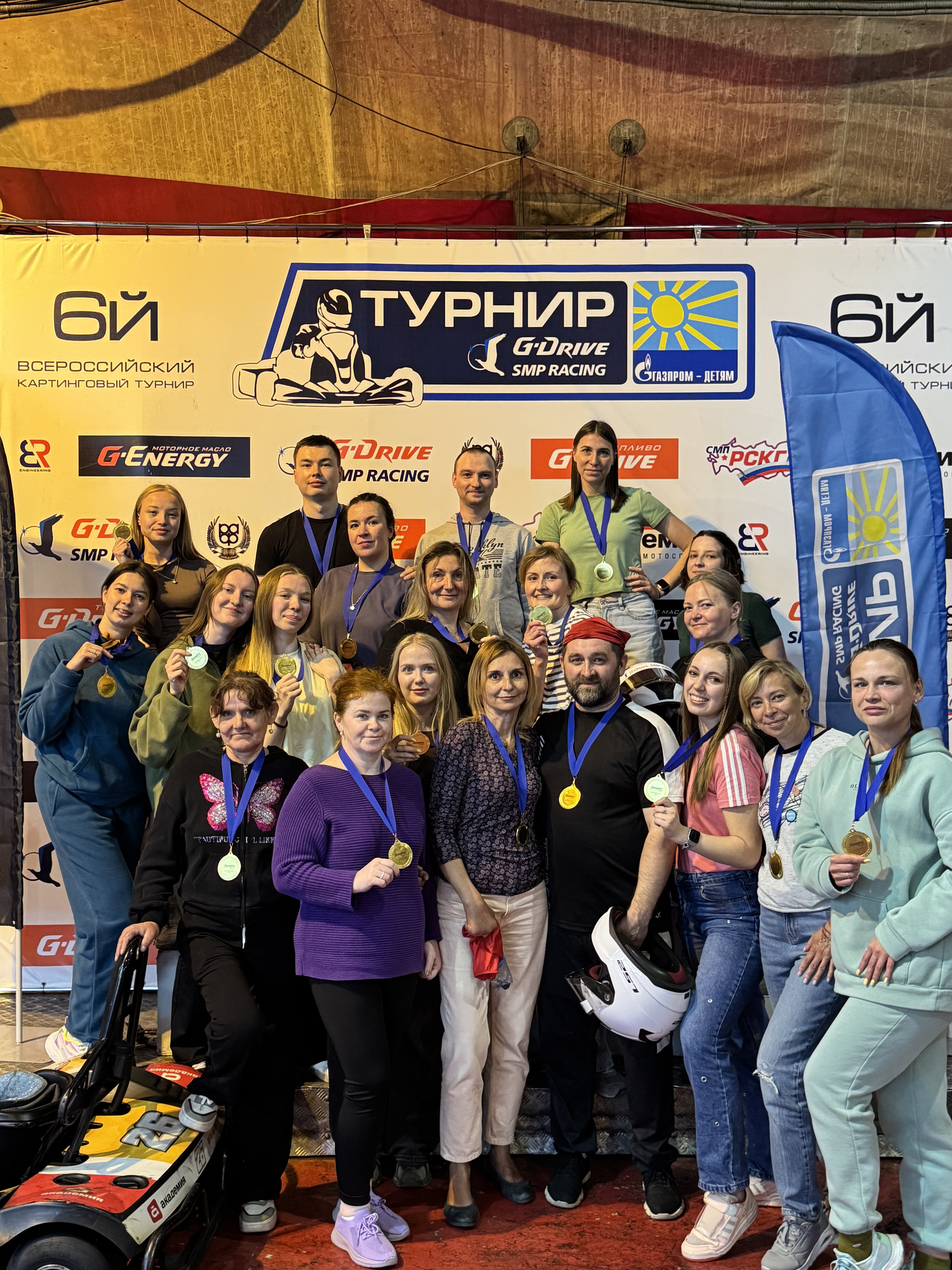 Общее фото команды Hampton by Hilton